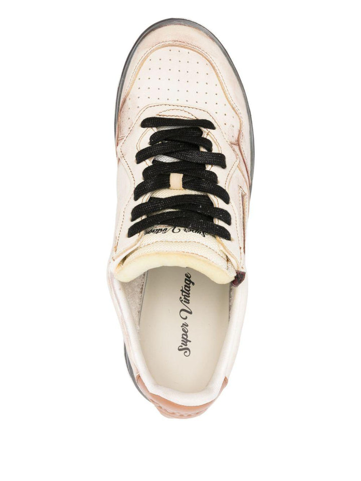 Sneakers bianche opache Medalist con effetto vissuto 