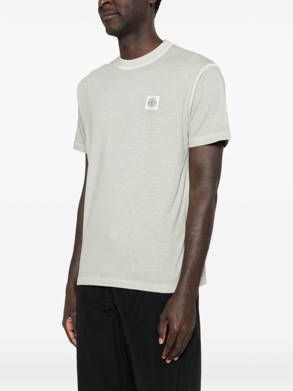 T-shirt sage con applicazione logo 