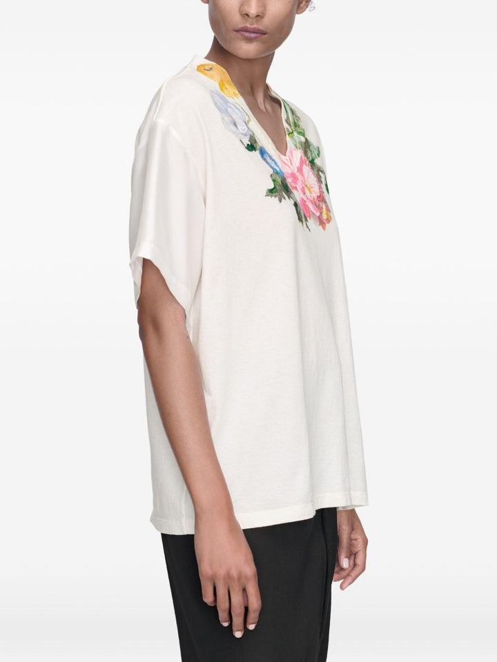 T-shirt con scollo a V 