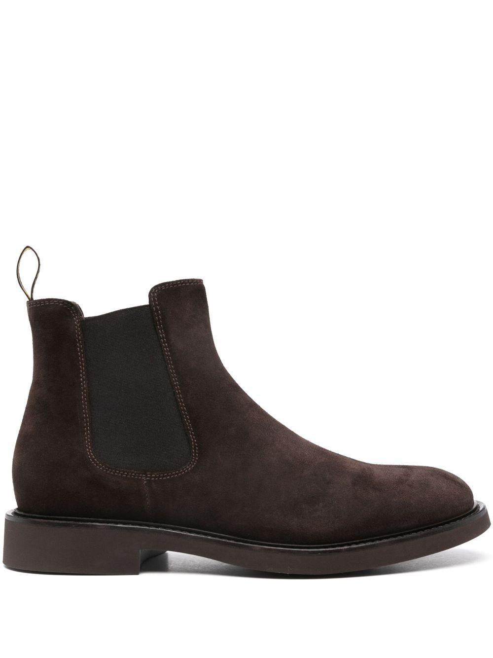 Stivali marrone cedro in suede 