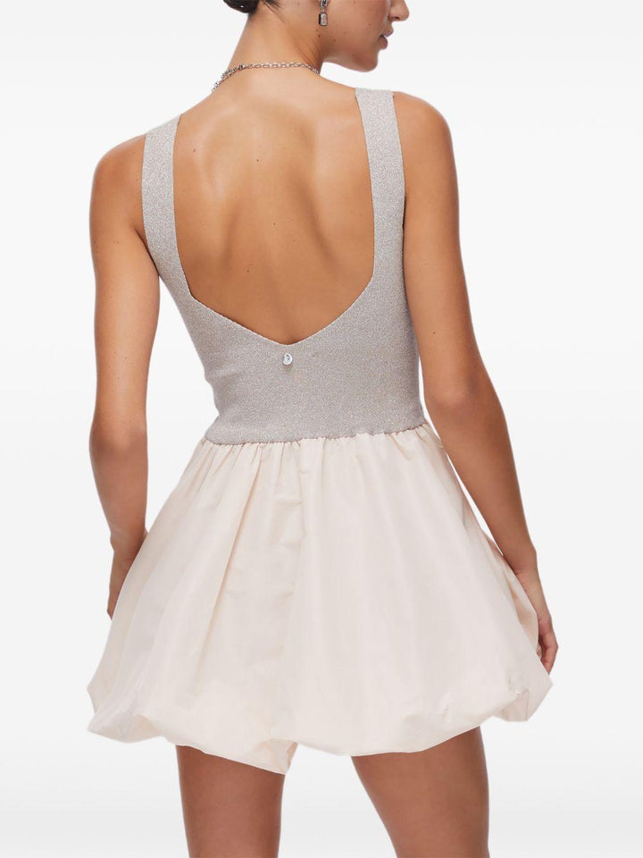 Abito smanicato in maglia 