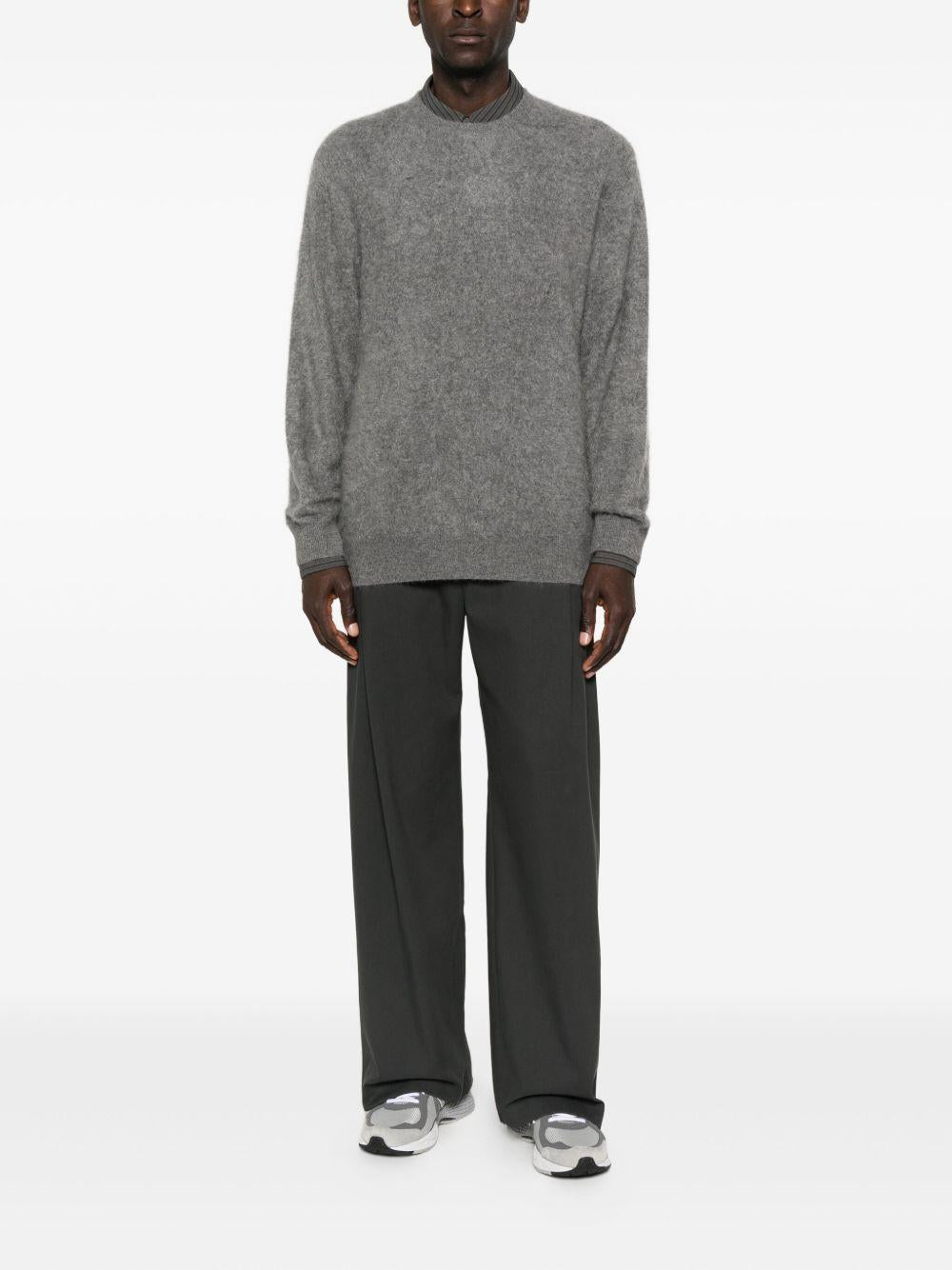 Pantaloni neri con coulisse