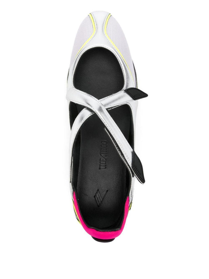 Ballerina con dettaglio cut-out 