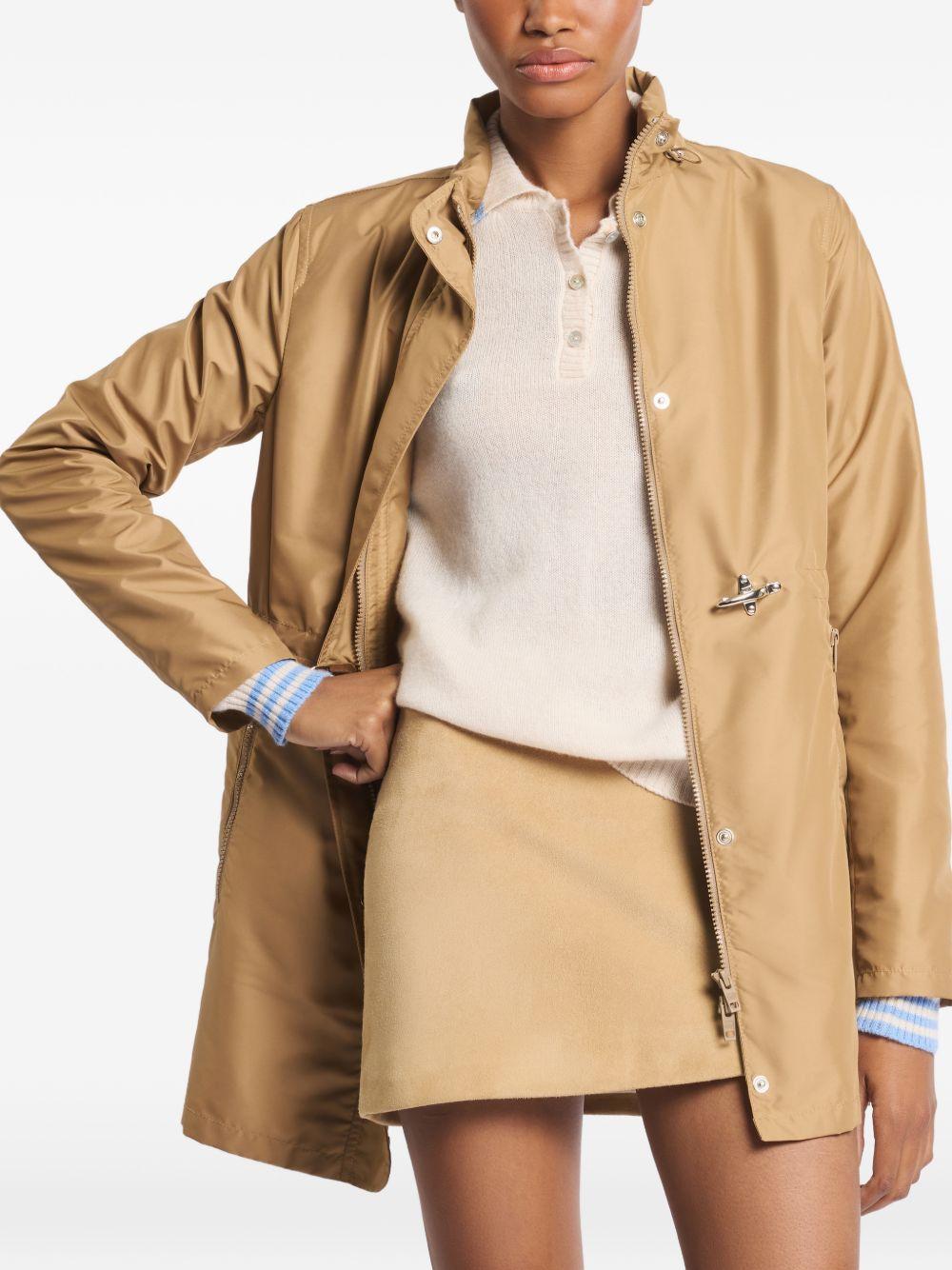 Parka con zip 