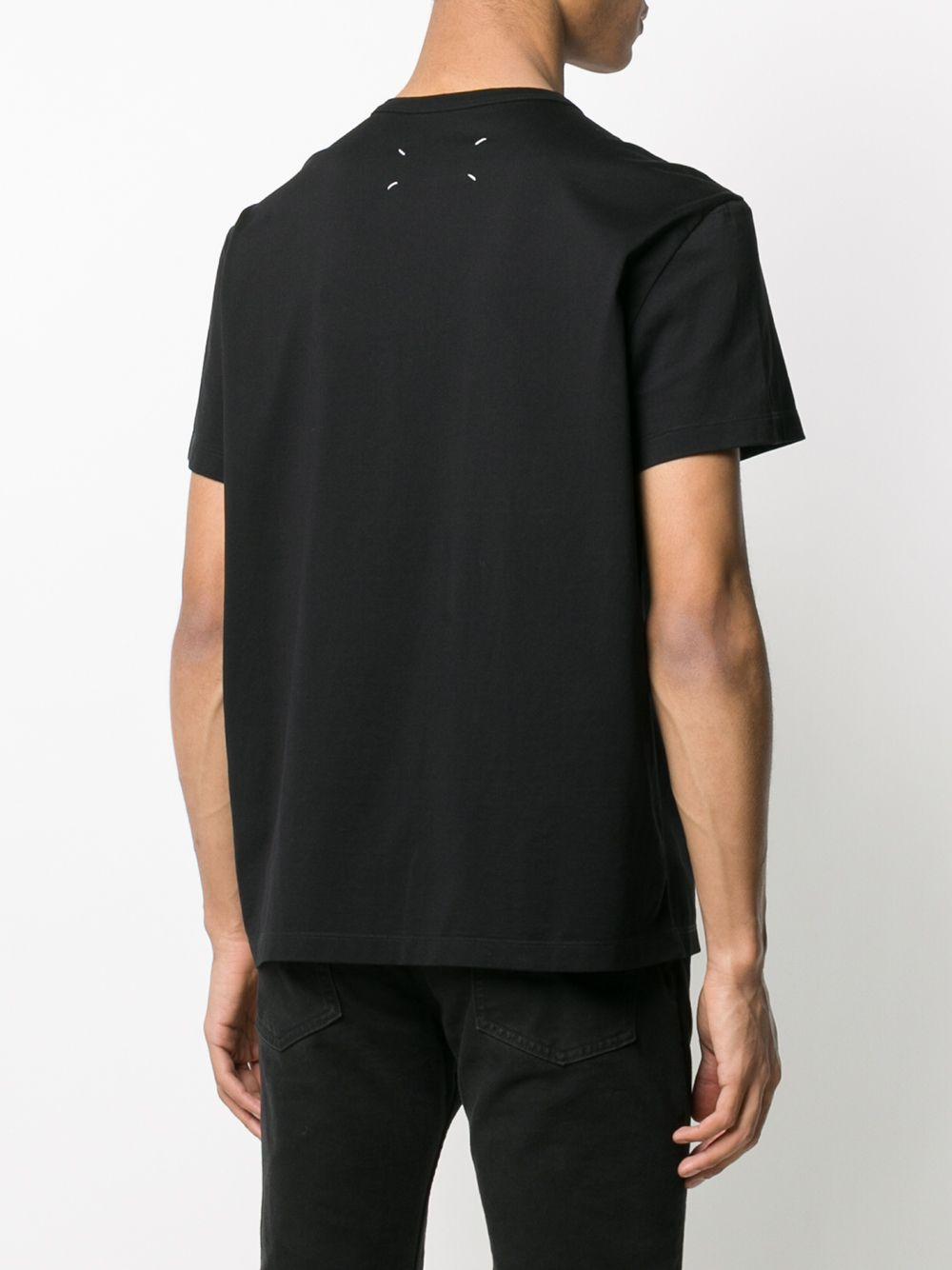 T-shirt nera con logo 