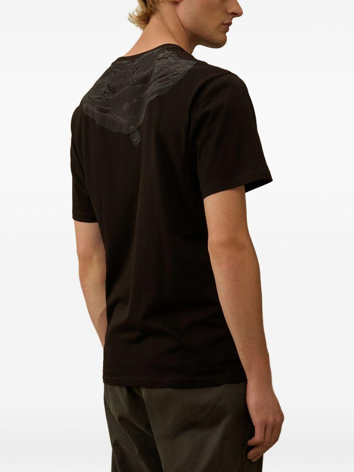 T-shirt nera 