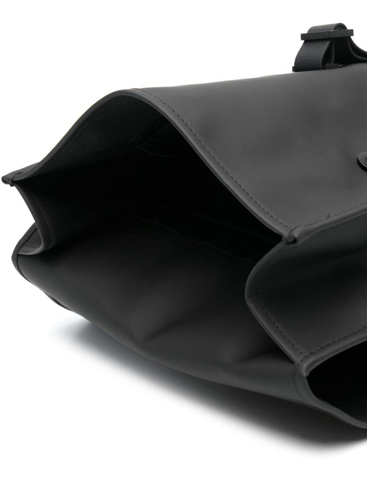 Zaino nero con logo inciso 