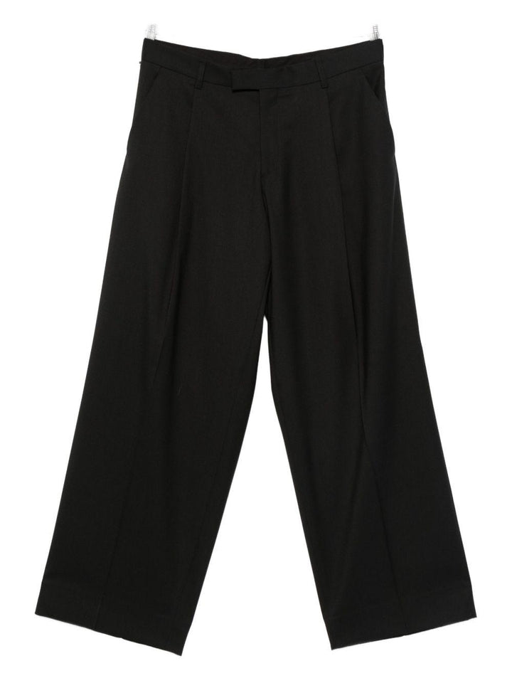 Pantaloni neri con piega 