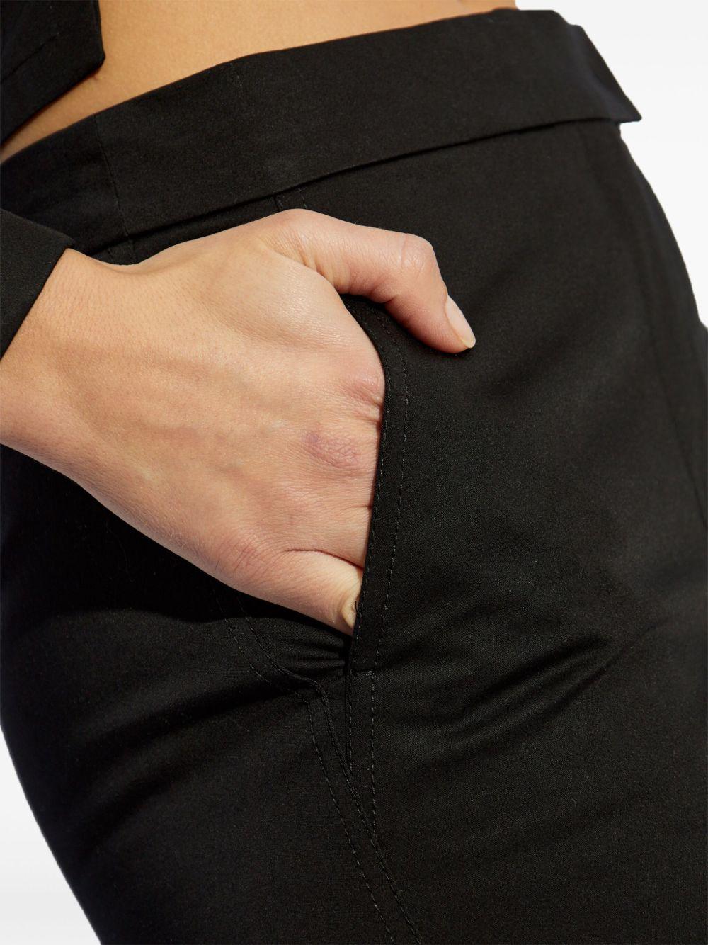 Pantaloni affusolati Okra 