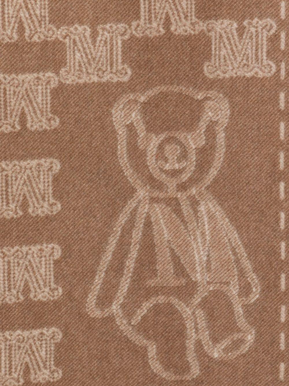 Stola monogram 