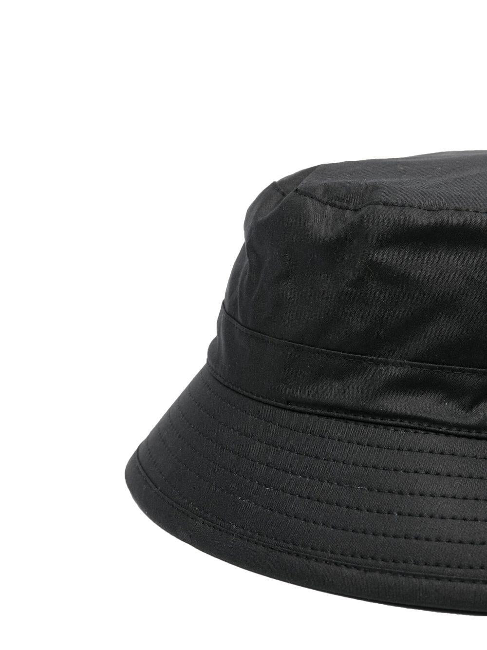 Cappello bucket con ricamo 