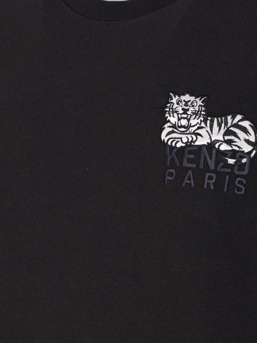 T-shirt nera girocollo con ricamo 