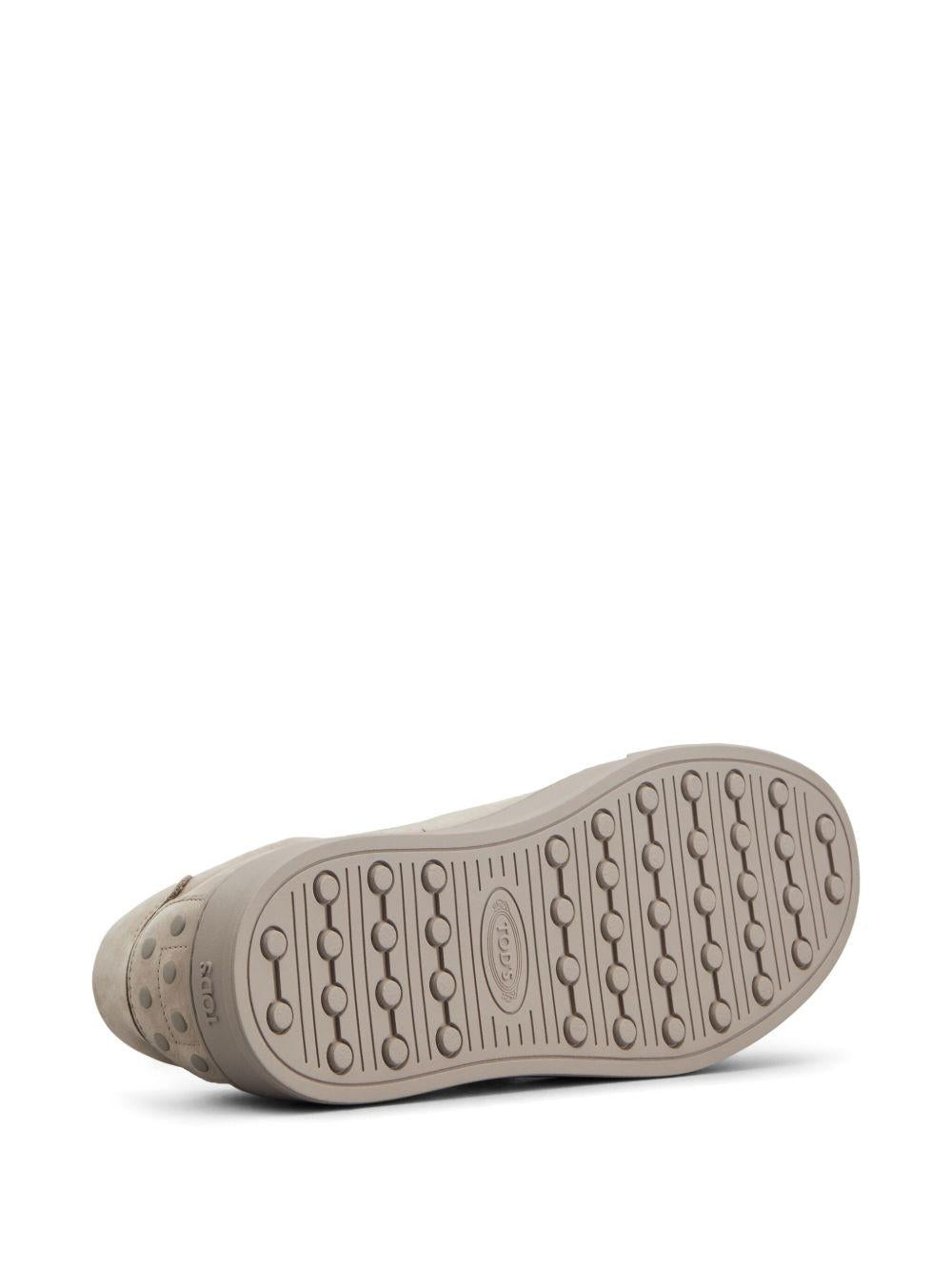 Sneakers grigie in pelle con logo stampato 